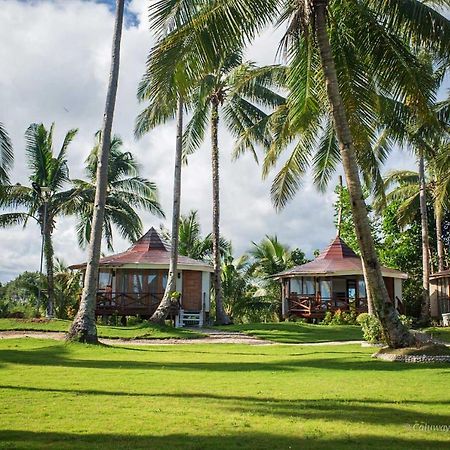 Caluwayan Palm Island Resort & Restaurant Exterior photo